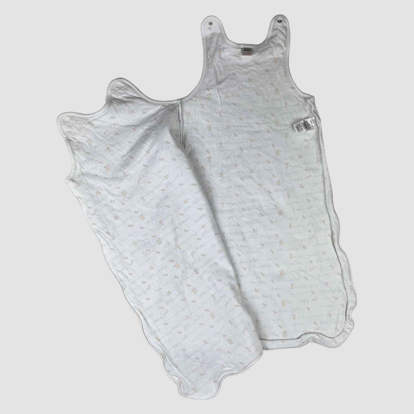 Weißer Babyschlafsack von Marks & Spencer mit Tierstickereien – inside