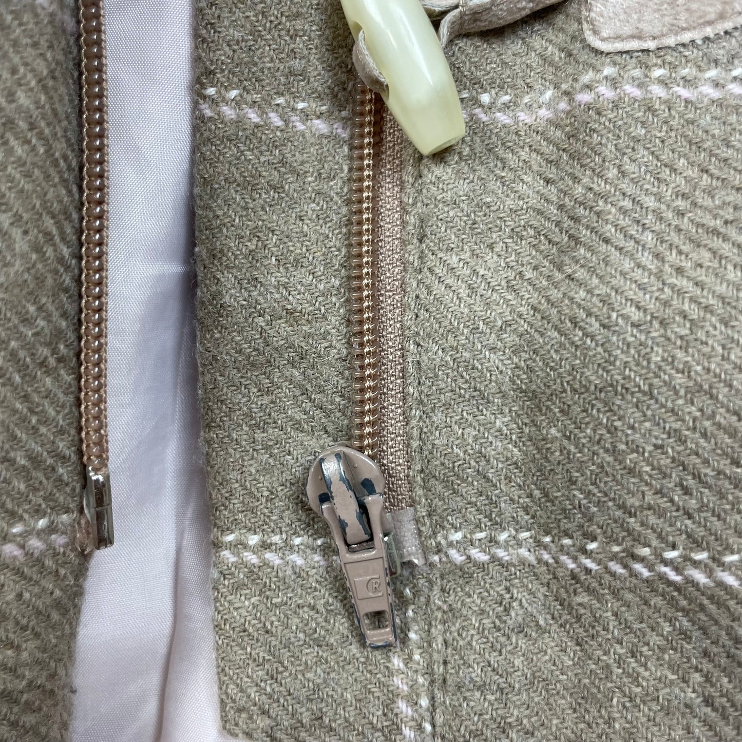 Brauner karierter Dufflecoat mit Kapuze und Knebelverschlüssen, Größe 18M 6