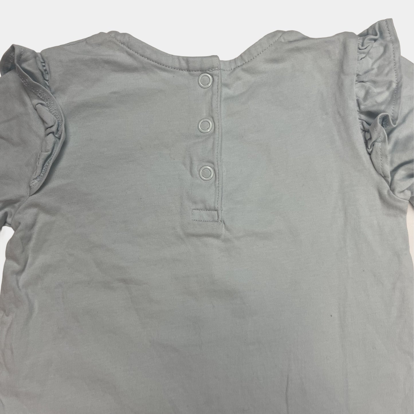 Blaues Langarmshirt mit Hasen-Design und floralen Details – back