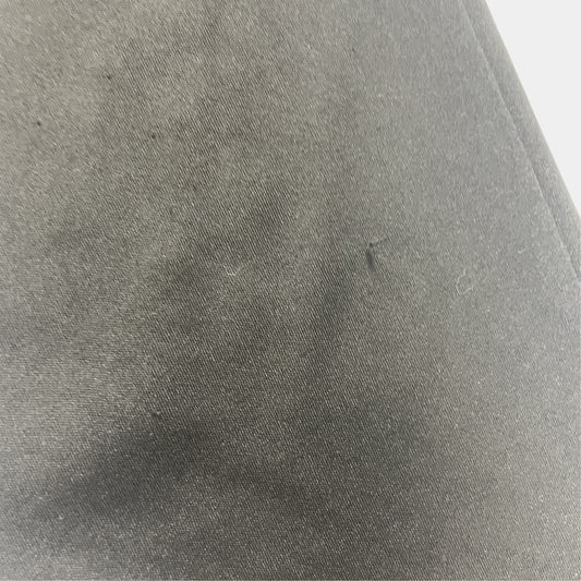 Schwarze Hose aus Polyester für Kinder 6-8 Jahre – detail