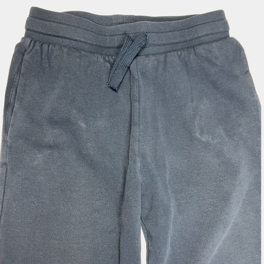 Blaue Jogginghose für Kinder mit elastischen Bündchen und Kordelzug – detail