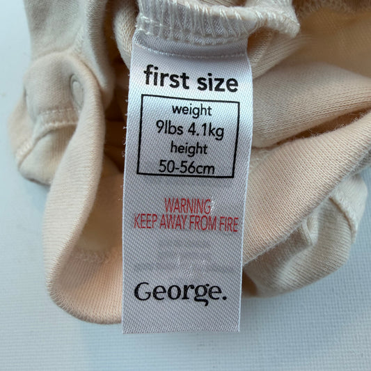 Beiger Baby-Langarmbody mit gelbem „STRONG LIKE MAMA“-Print – label