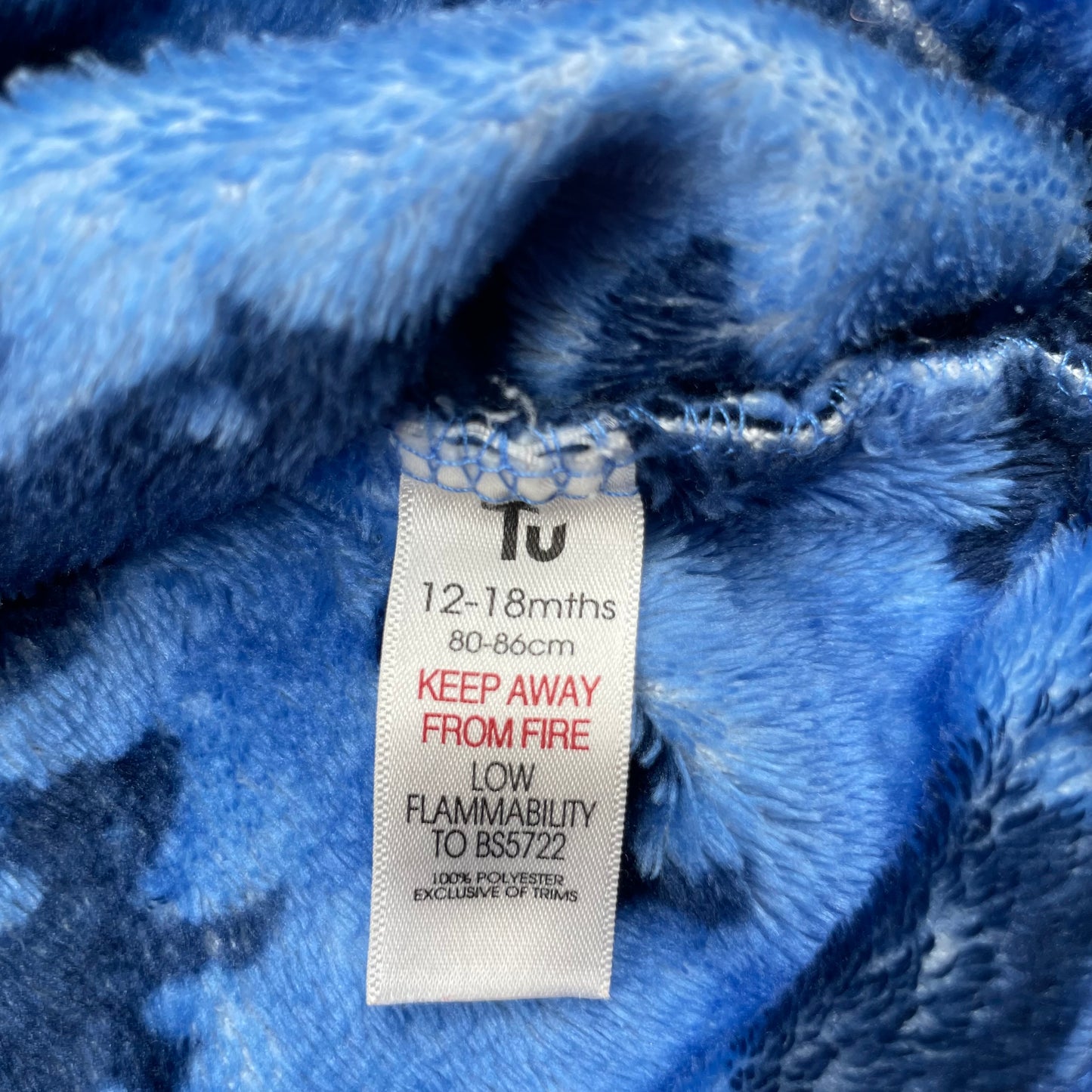 Blauer Fleece-Bademantel mit Bärenmuster und Kapuze, Größe 12–18 Monate – label
