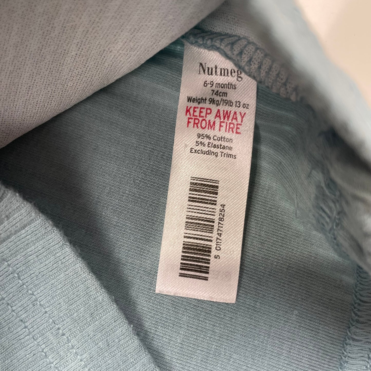 Blaues Langarmshirt mit Bären-Motiv und Schriftzug