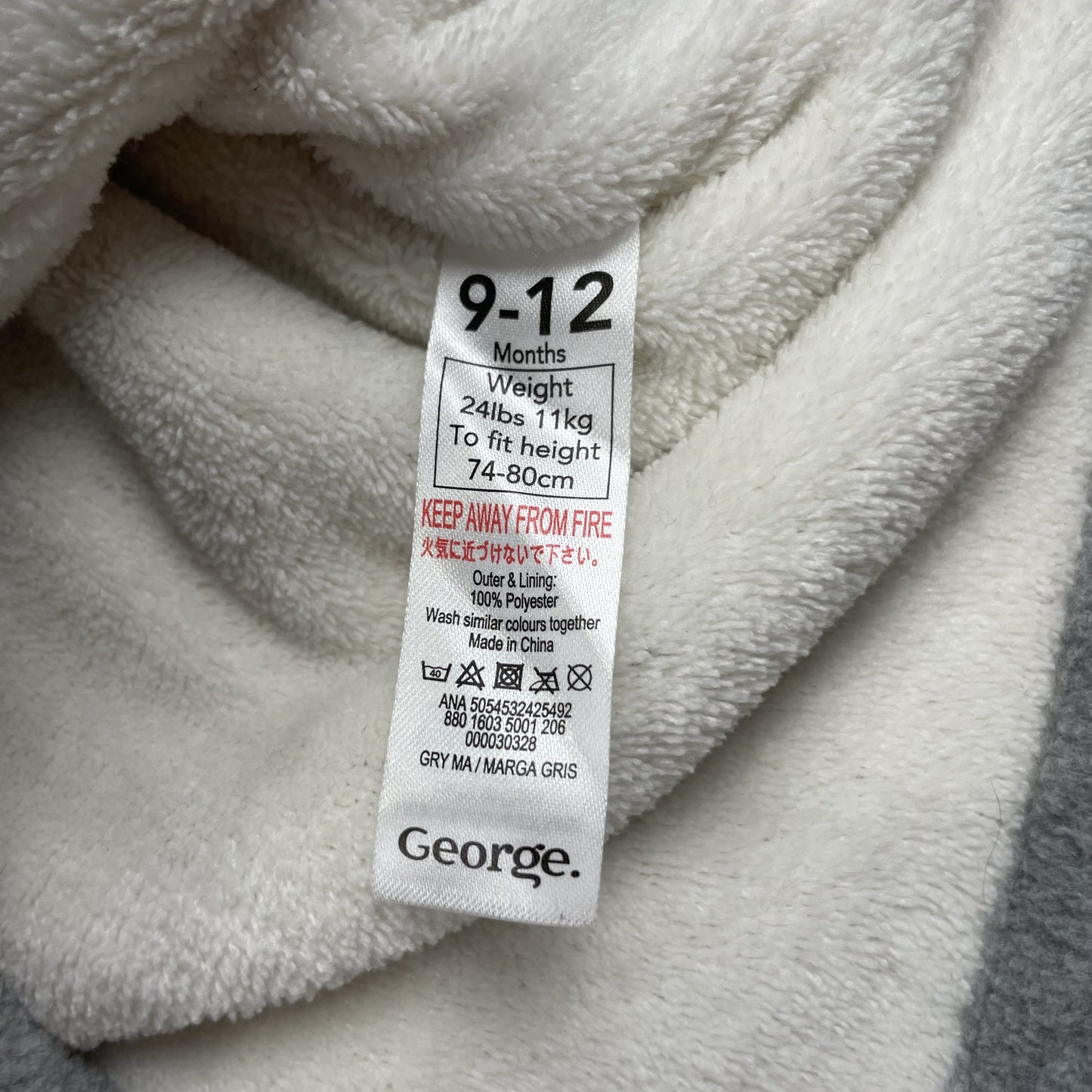 Grauer Baby-Dufflecoat mit Knebelverschlüssen von George, Größe 9-12 Monate – label