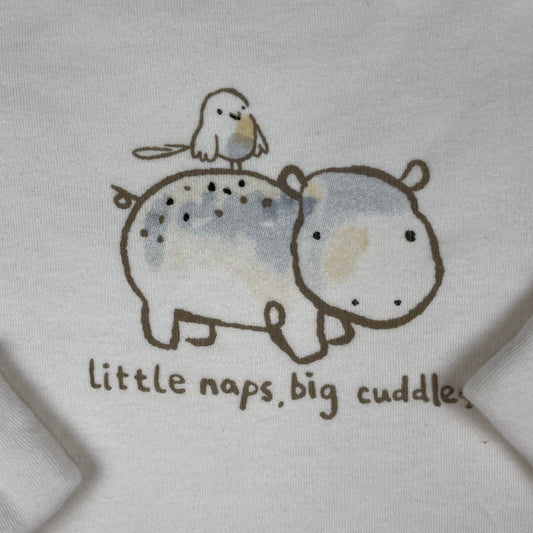 Cremefarbenes George Baby Langarmshirt mit Hippo-Print, Größe 6–9 Monate – detail
