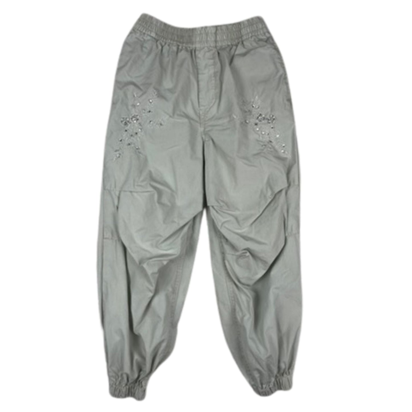 Lässige Kinderhose mit Stickerei