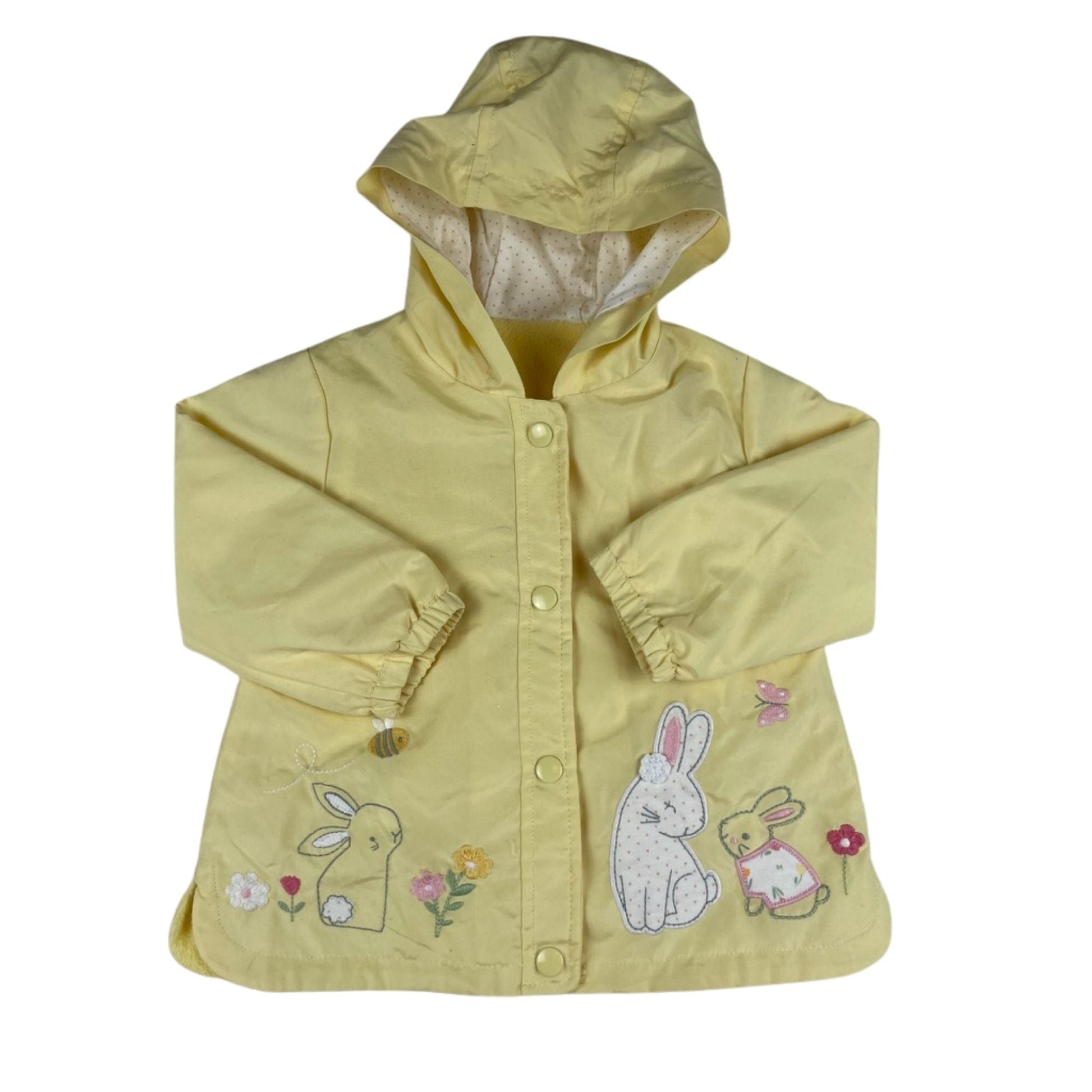 Gelbe Nutmeg Kinderjacke mit Kapuze und Häschen-Stickerei, fleecegefüttert.