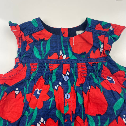 Buntes Kleid mit Blumenmuster und Knopfleiste