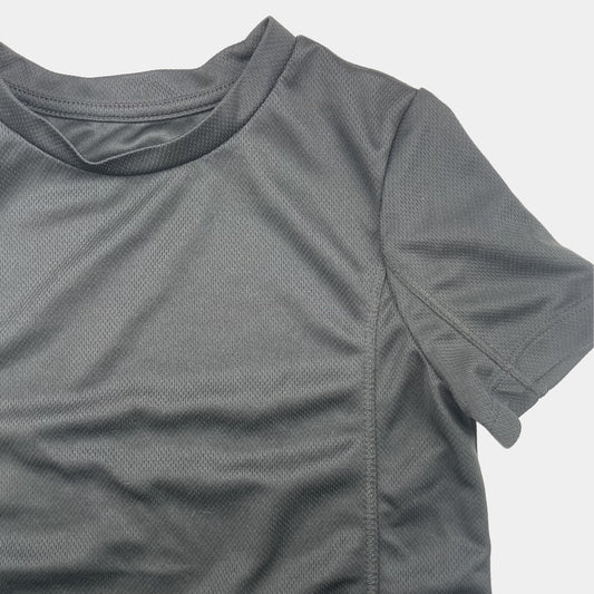 Schwarzes Sport-T-Shirt für Kinder aus Polyester in Größe 6-7 Jahre (F&F) – detail