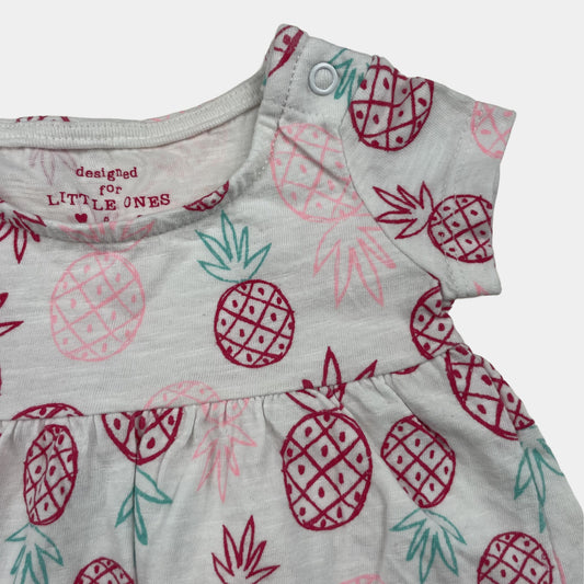 Weißes Kleid mit Ananasmuster und kurzen Ärmeln für Babys – detail