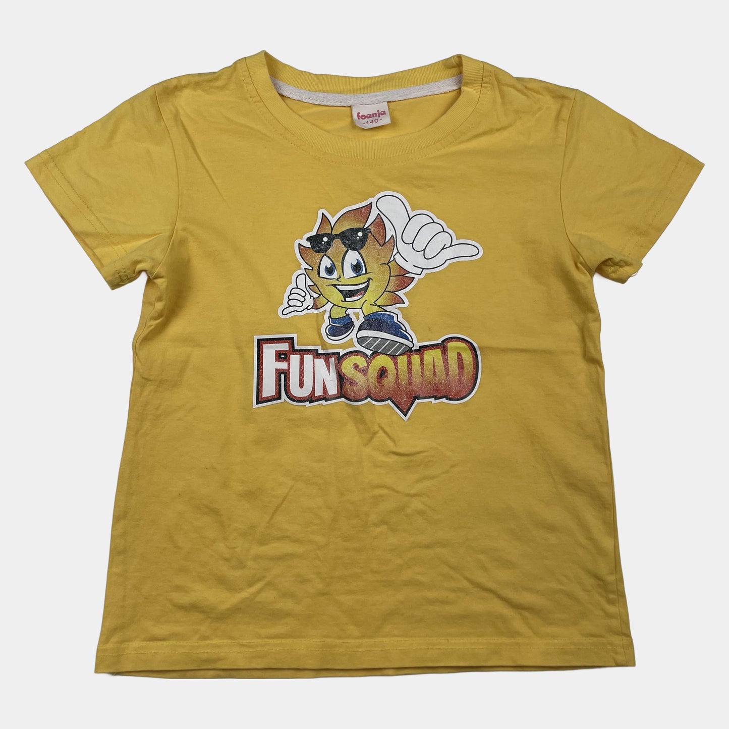 Gelbes T-Shirt mit Fun Squad Druck, Größe 140 – front