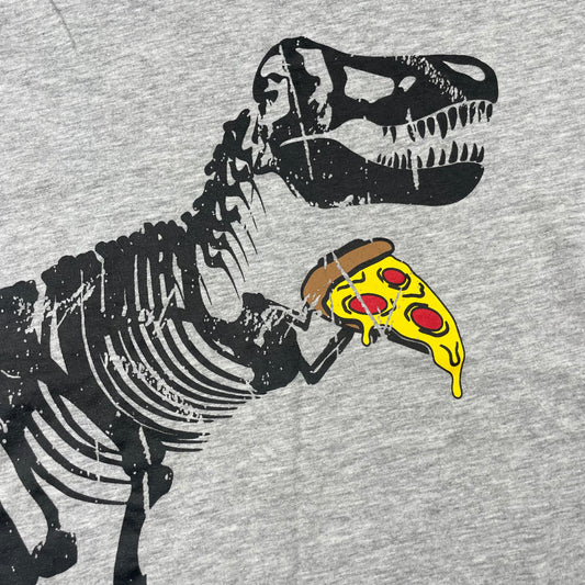 Graues T-Shirt mit Dinosaurier-Skelett und Pizzamotiv, Größe 13 Jahre – detail