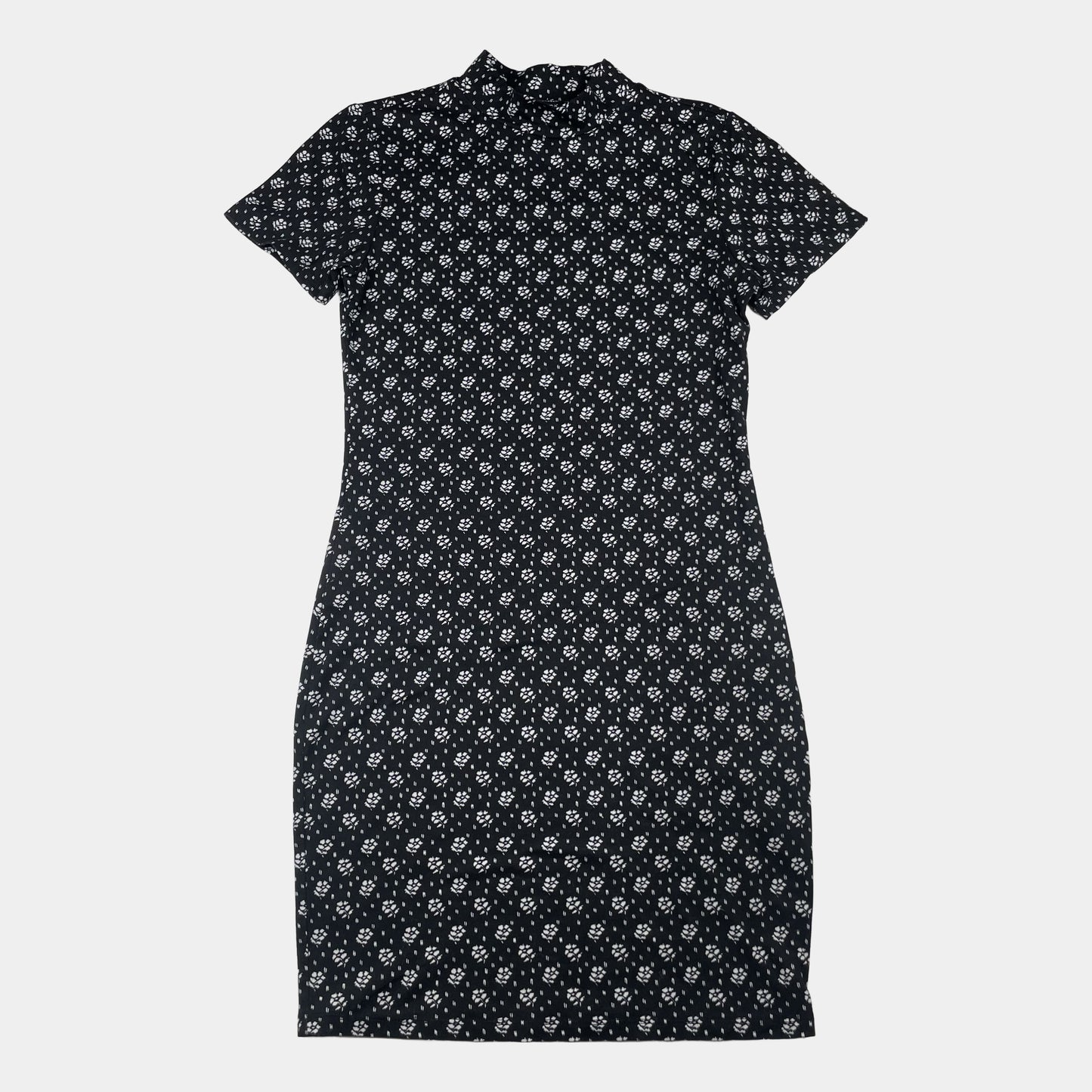 Schwarzes Kleid mit weißen Blumenmuster für Mädchen 140-146 cm – front
