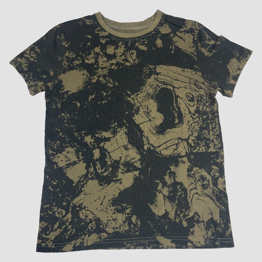 Oliv-schwarzes Kinder-T-Shirt mit marmoriertem Muster, Primark Cares, Größe 140 – front