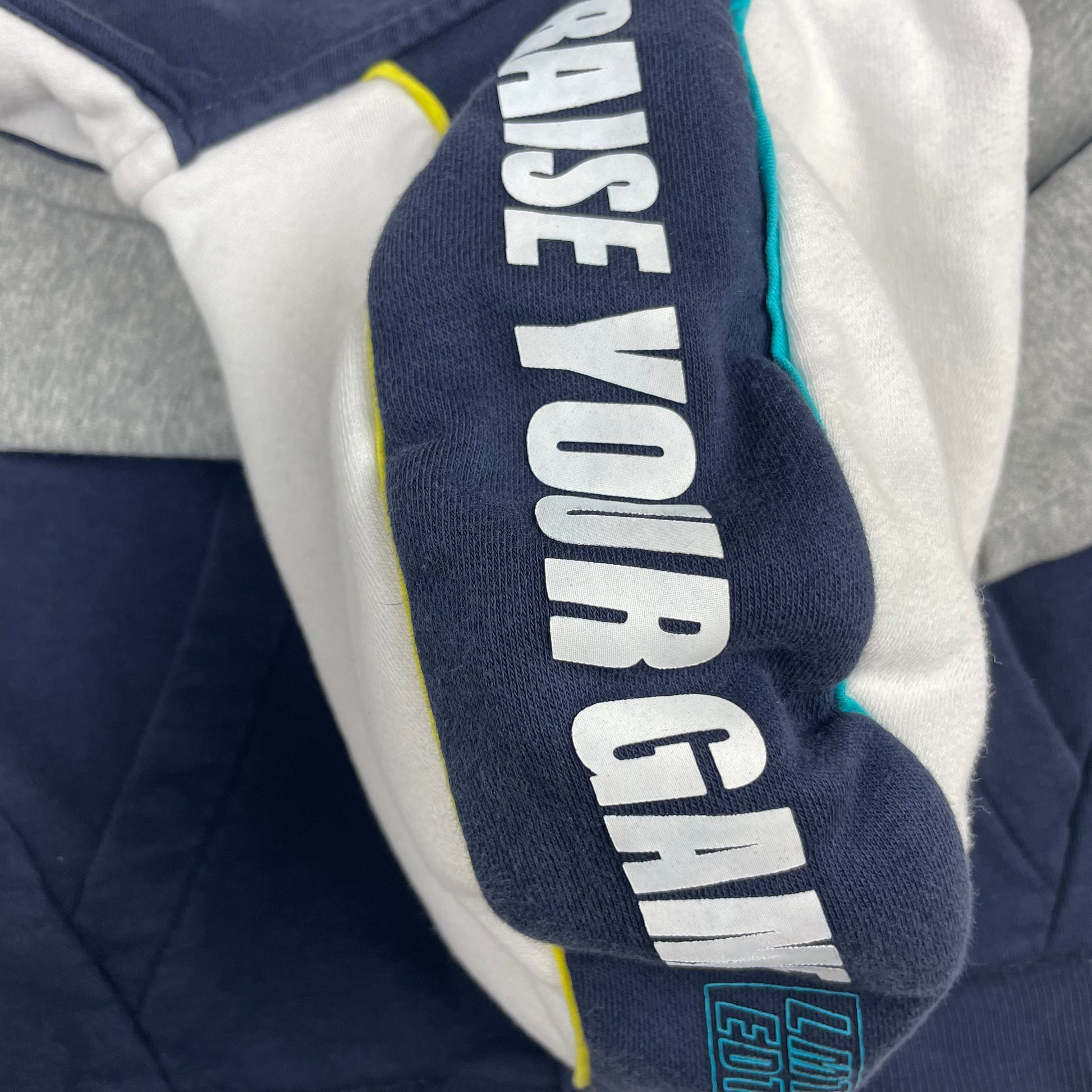 George Kapuzen-Sweatjacke blau/grau mit Reißverschluss und Print, Größe 2–3 Jahre – logo