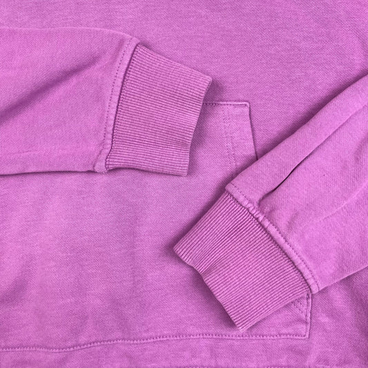 Lila C&A Kapuzenpullover in Größe 140 mit Kängurutasche und Rippbündchen – detail