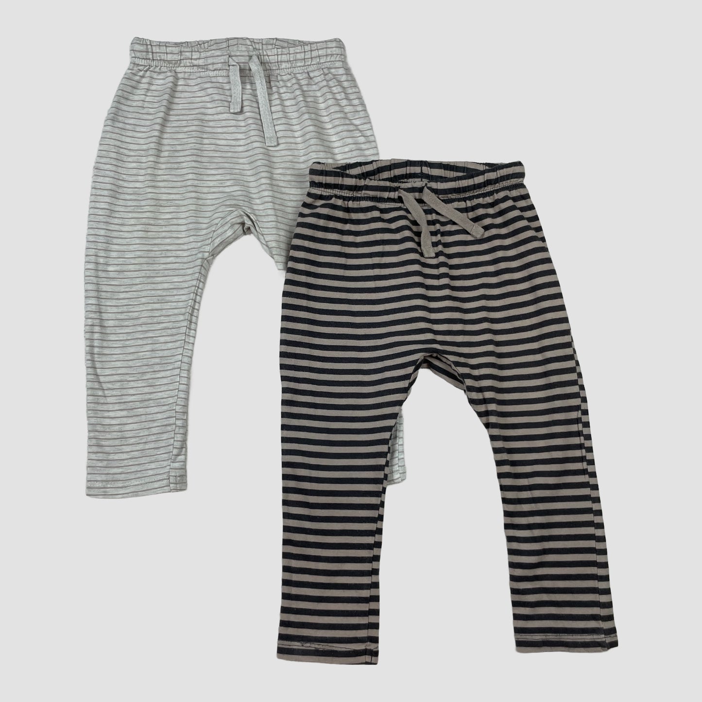 Zwei gestreifte H&M Jerseyhosen, Größe 92 – front