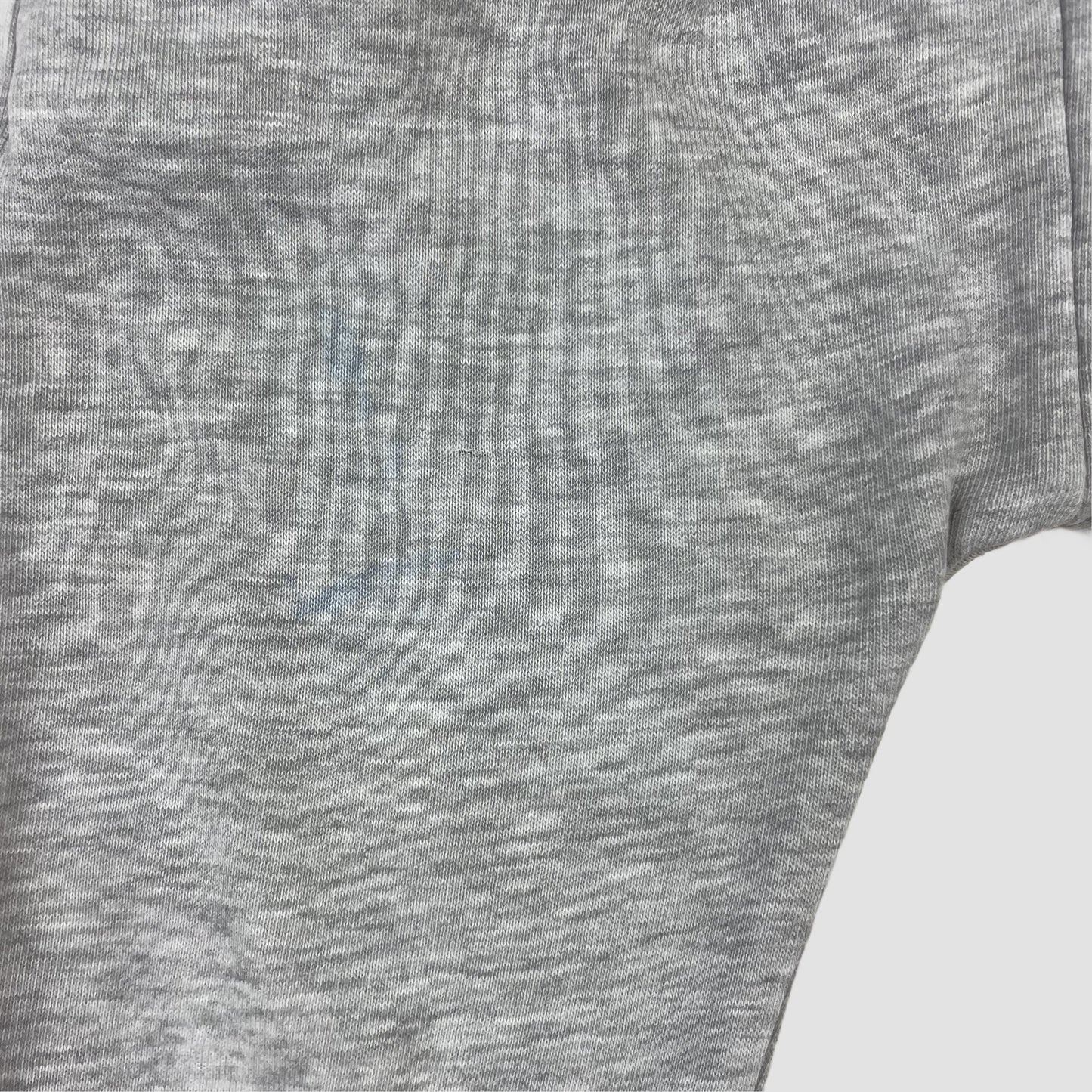 Graue Jogginghose mit Dino-Stacheln von George, Größe 3–4 Jahre – detail