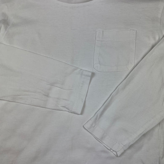 Weißes Langarmshirt mit Brusttasche in Größe 134 von Reserved – detail