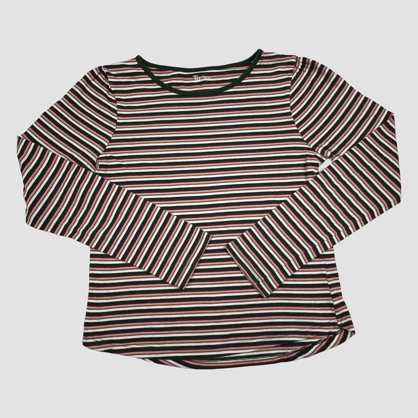 Gestreiftes Langarmshirt von Tu aus Baumwolle in Grün, Braun und Weiß.