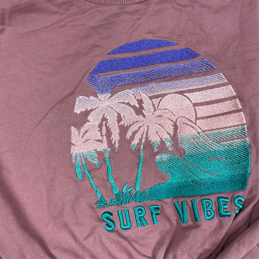 Lila Baumwoll-Set mit Surf Vibes Print, Shirt und Shorts, Größe 128 – detail