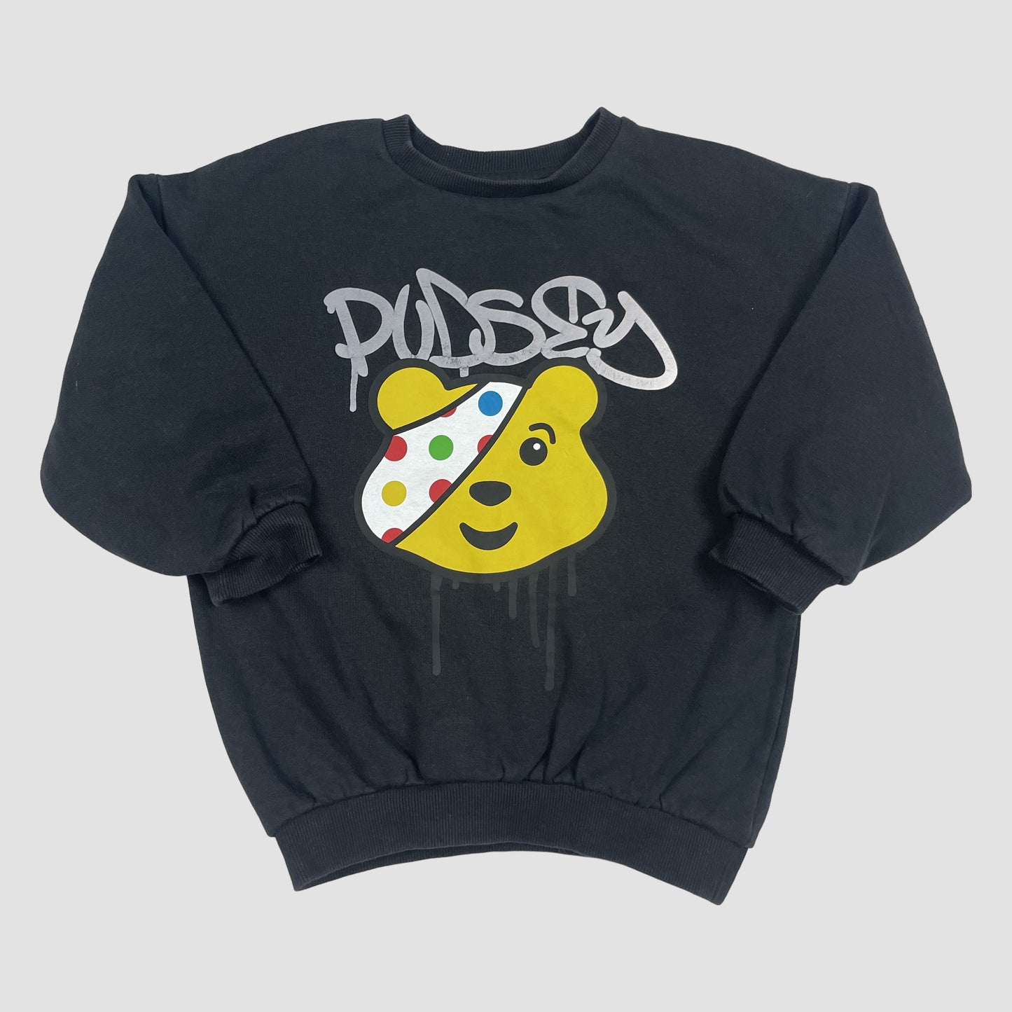 Schwarzes Kinder-Sweatshirt mit Pudsey-Bär Print, Größe 3–4 Jahre – front