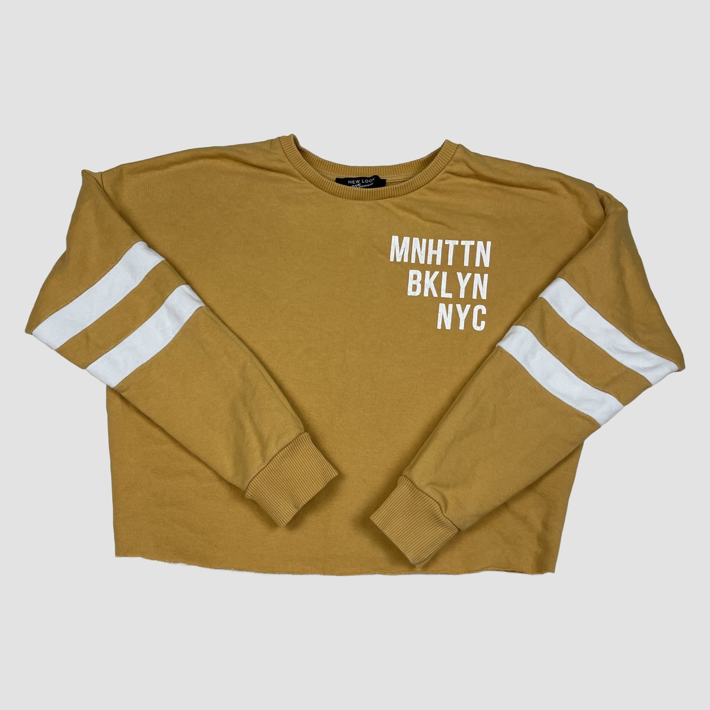 Senfgelbes Sweatshirt mit weißen Ärmelstreifen und NYC-Print, Größe 12–13 Jahre – front