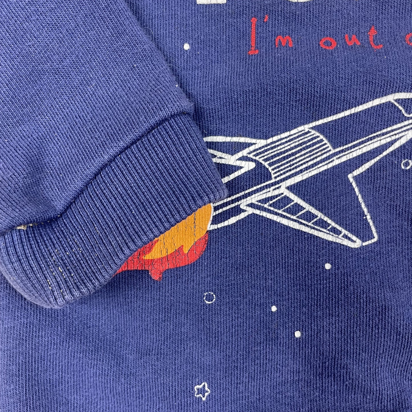 Blauer Baby-Sweatshirt-Pullover mit NASA-Print und Schulterknöpfen, Größe 6–9 Monate – detail