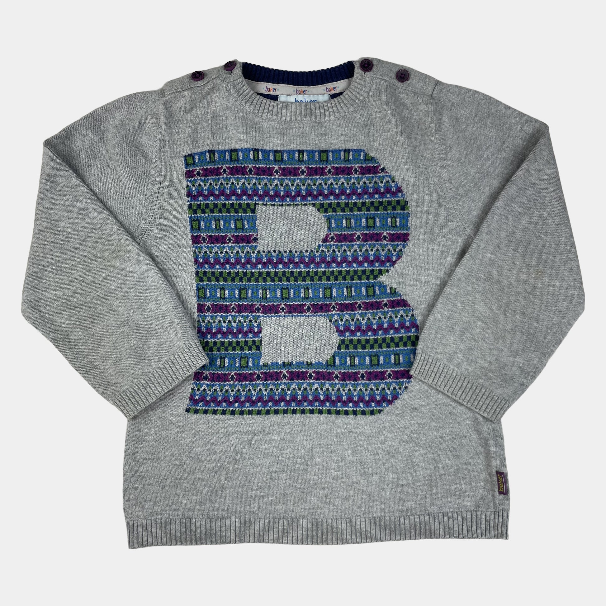 Grauer Kinderpullover mit großem B-Motiv und Schulterknöpfen, Baker by Ted Baker, Größe 4–5 Jahre – front