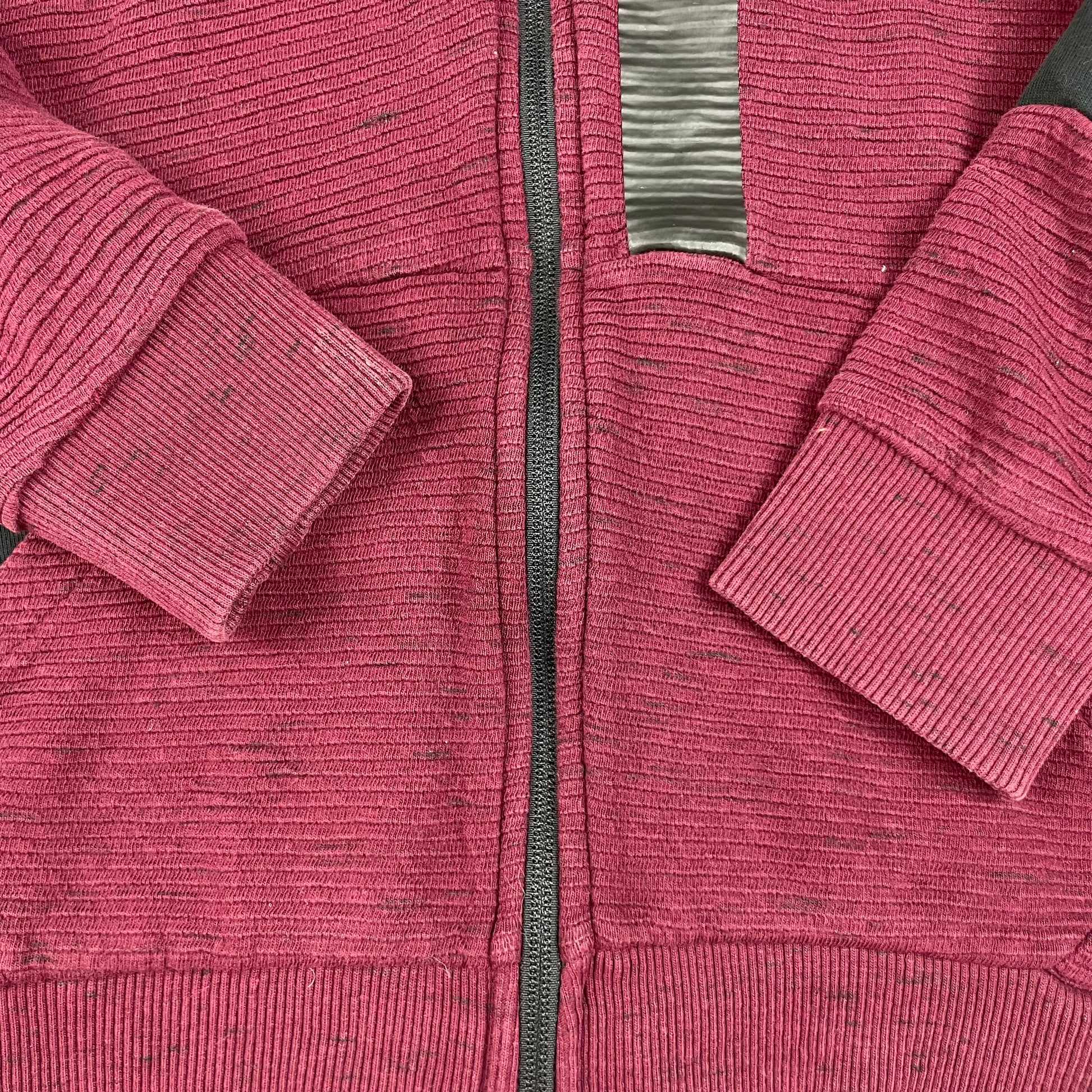 Bordeauxfarbene Kinder-Kapuzen-Sweatjacke mit Reißverschluss und schwarzen Einsätzen, Größe 122, von F&F