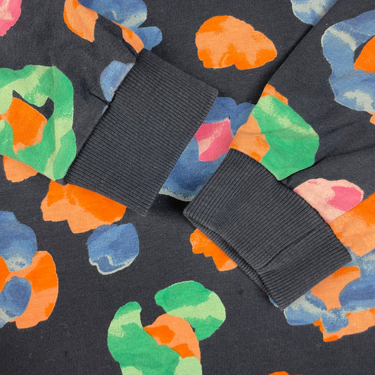 Langarmshirt, dunkelblau mit buntem Fleckenmuster, Größe 140 (10 Jahre) – detail