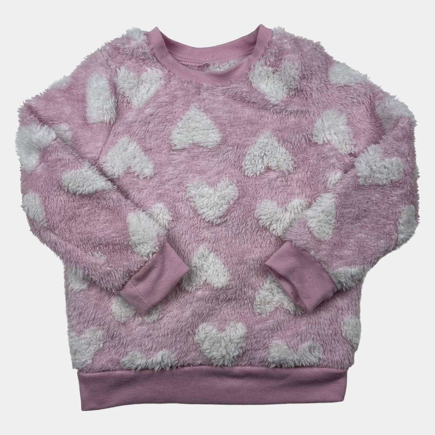 Rosa flauschiger Kinderpullover mit weißen Herzen, Größe 3–4 Jahre – front