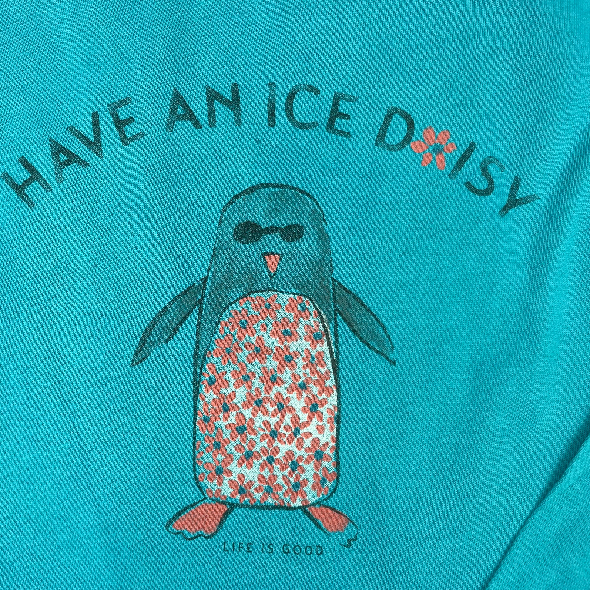 Türkises Langarmshirt mit Pinguin-Print von Life is Good, Größe 5–6 Jahre – detail