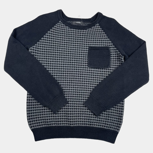 Dunkelblauer Baumwoll-Pullover mit kleinem Strickmuster und Brusttasche