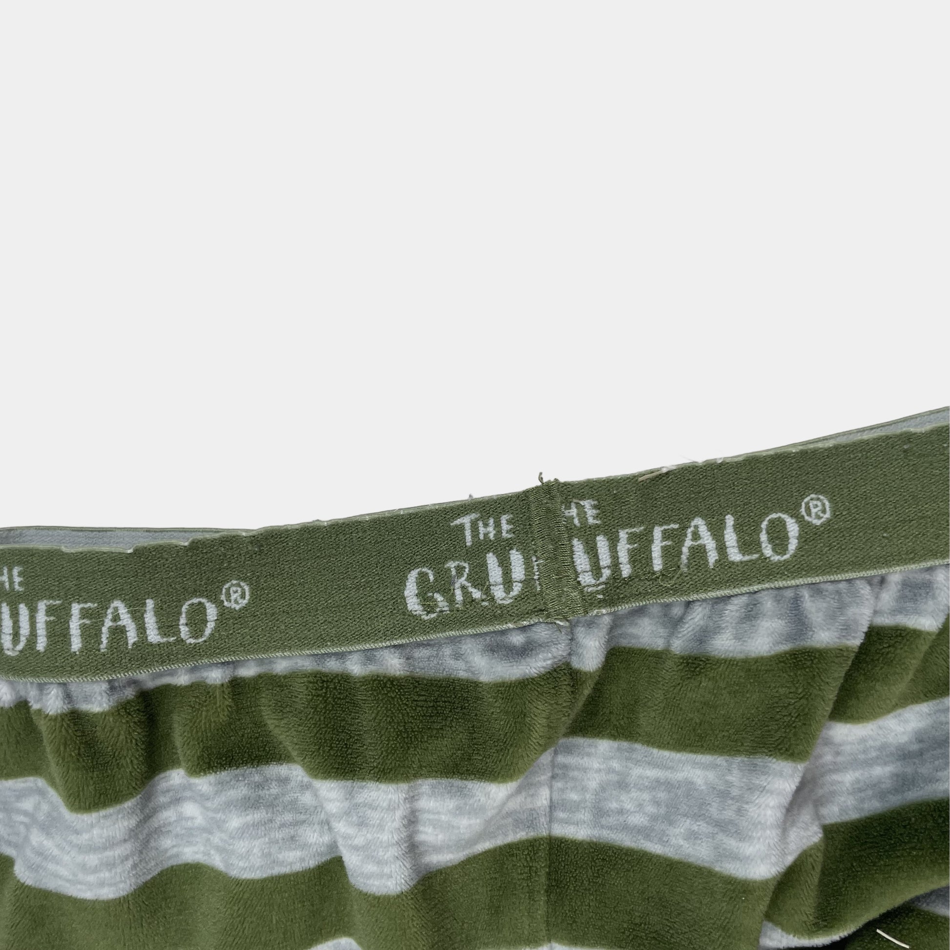 Gestreifte Kinderhose in Grün und Grau mit elastischem Bund und dem Gruffalo-Design – detail