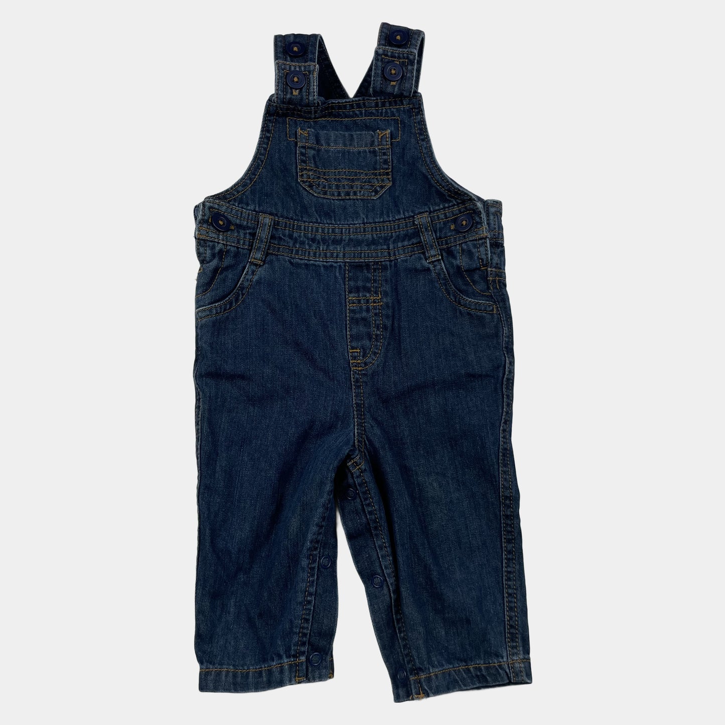 Dunkelblauer Denim-Overall für Kleinkinder, Größe 3-6 Monate, mit Taschen und verstellbaren Trägern. – front