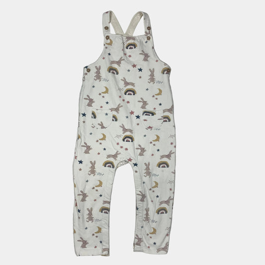 Beiger Overall aus Baumwolle mit Hasen- und Regenbogenmuster für Kinder – front