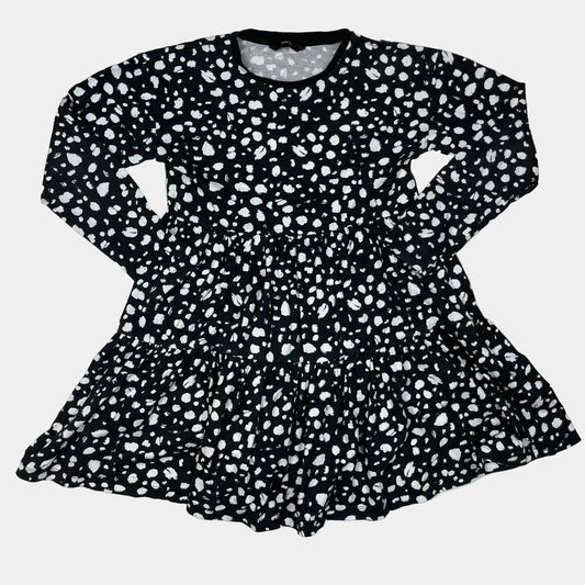 Schwarzes Baumwollkleid mit gepunktetem Muster und langen Ärmeln