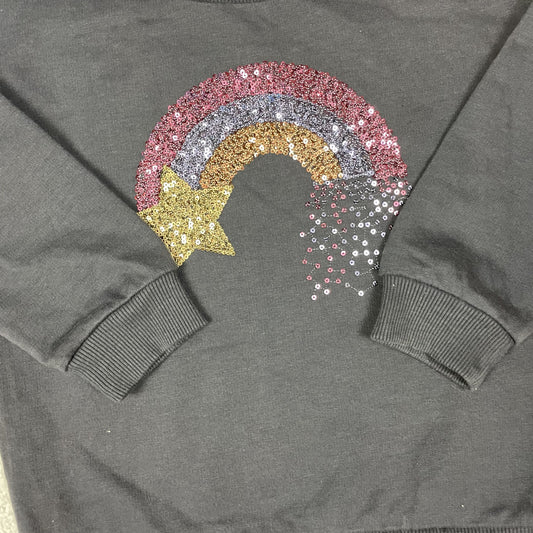 Dunkles Sweatshirt mit Pailletten-Regenbogen und Sternmotiv für Kinder – detail