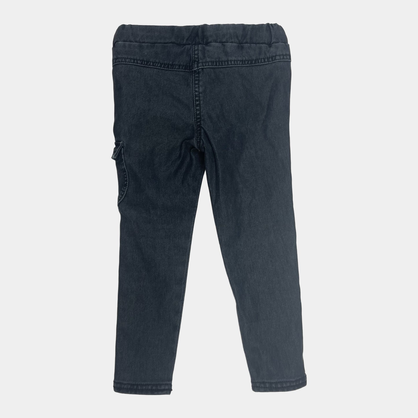 Dunkle Denim-Hose aus Baumwolle mit elastischem Bund und Cargo-Tasche für Kinder – back
