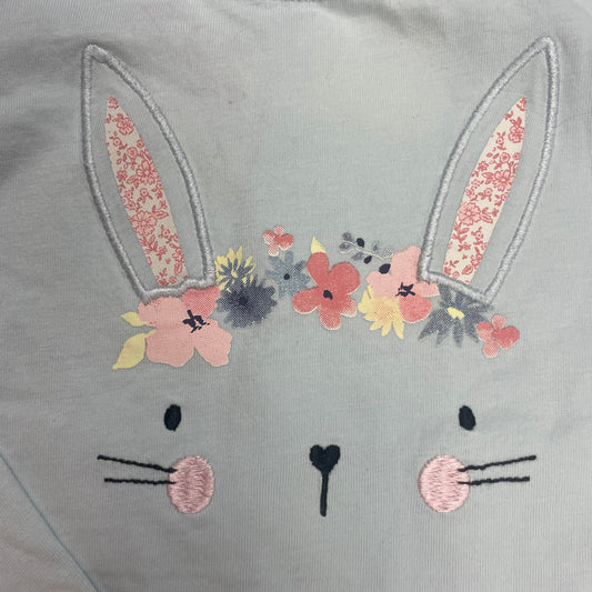 Blaues Langarmshirt mit Hasen-Design und floralen Details