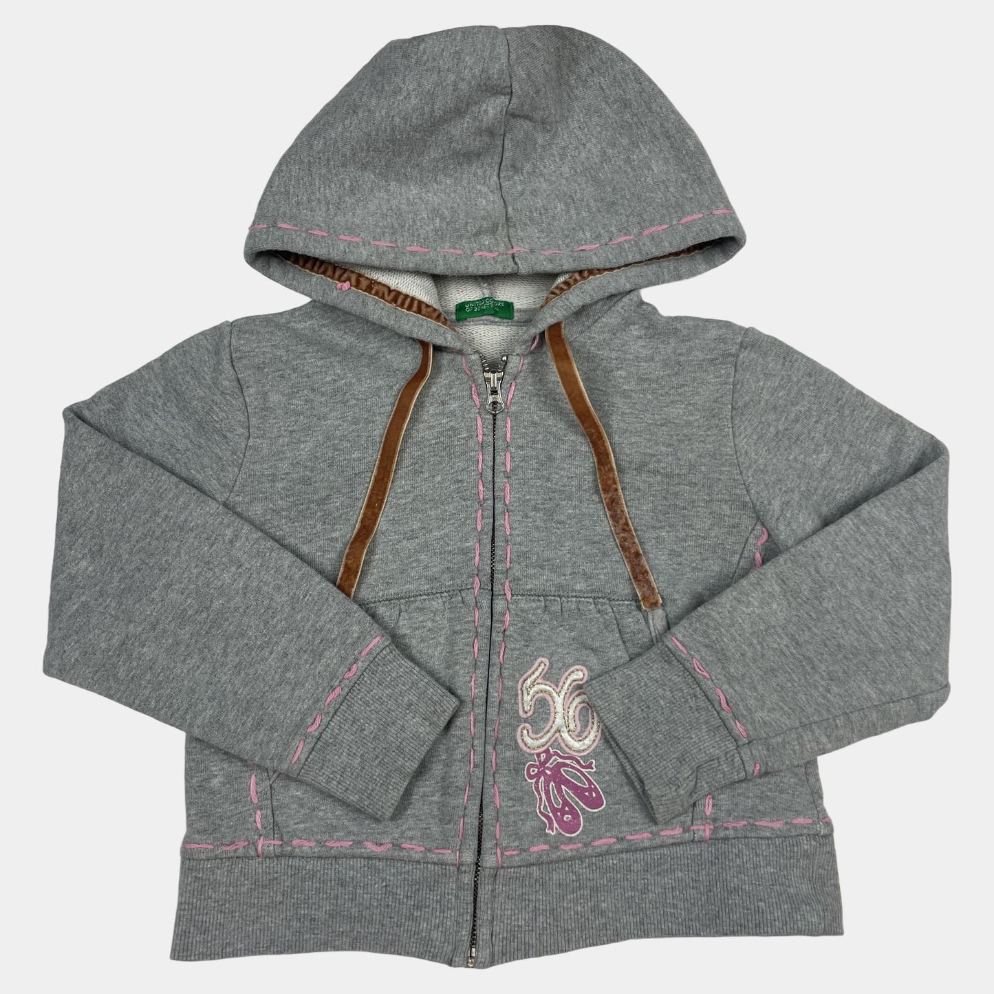 Grauer Kapuzenpullover mit rosa Nähten und Ballarinamotiv – front