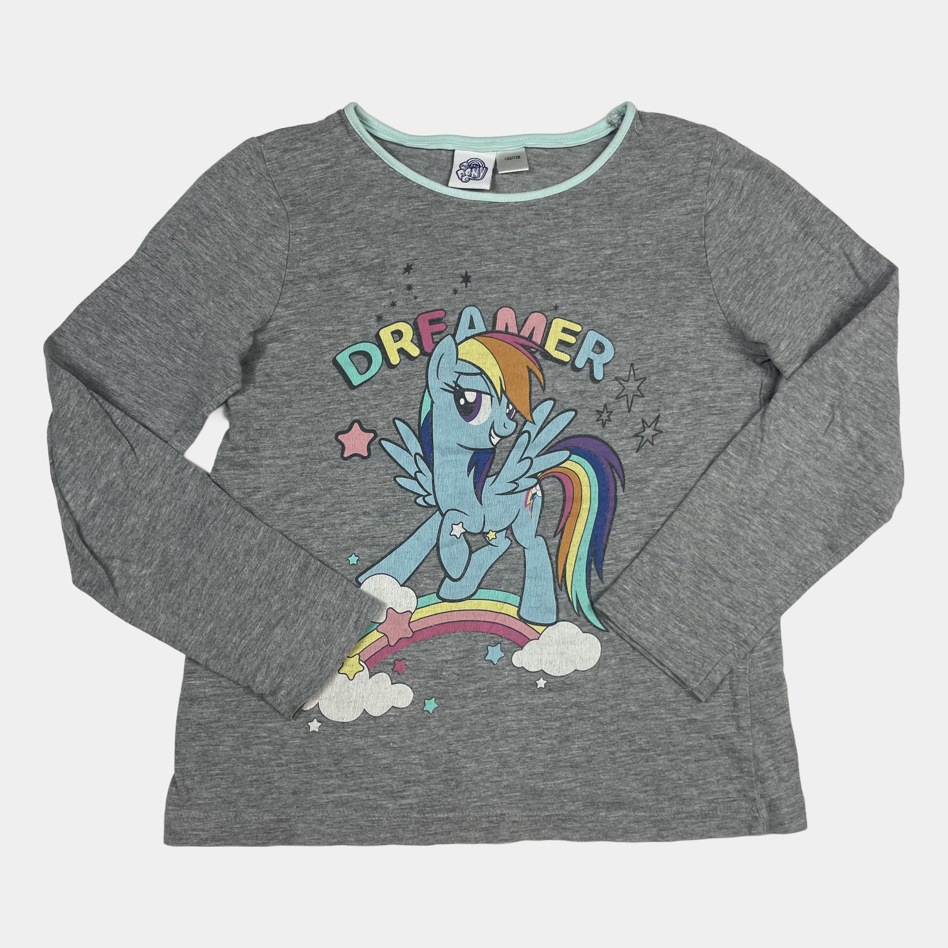 Graues Langarmshirt mit Einhorn-Motiv und dem Schriftzug „Dreamer“ auf der Vorderseite – front