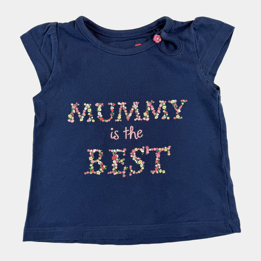 Blaues Baby T-Shirt mit floralem Schriftzug MUMMY is the BEST – front