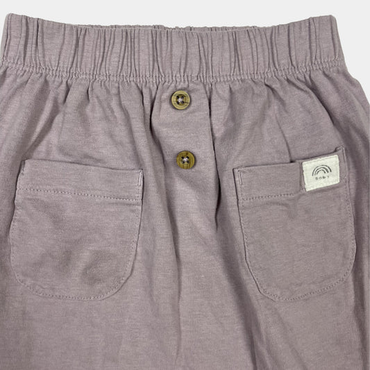 Lila Baumwollhose mit elastischem Bund und Taschen – detail