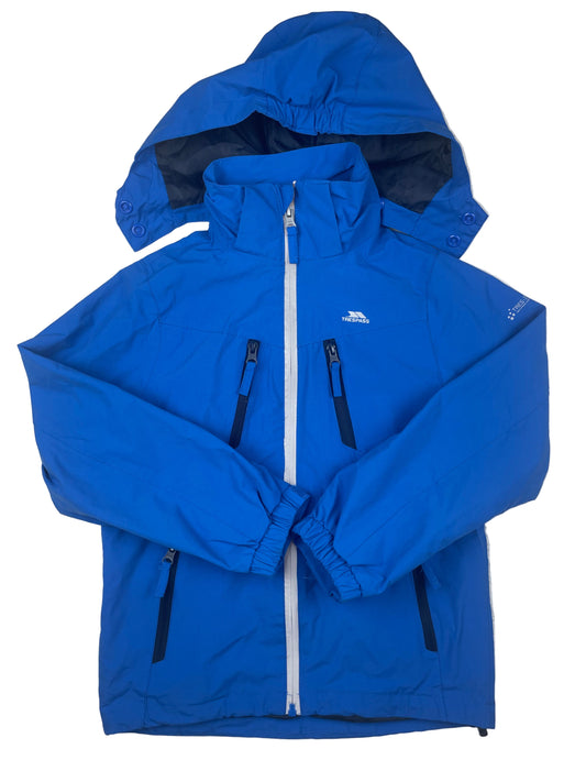 Blaue Trespass Kinder-Funktionsjacke, Größe 7/8 (122-128) – front