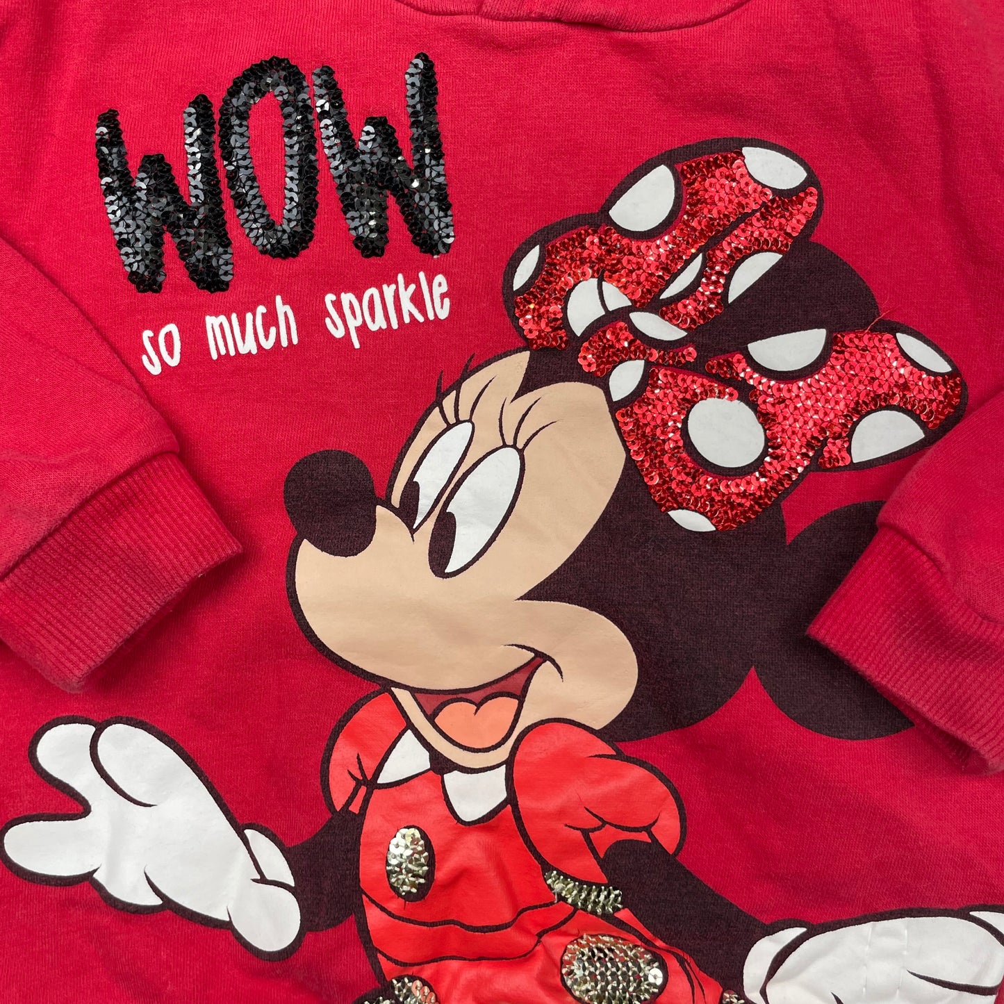 Roter Pullover mit Minnie-Maus-Motiv und Kapuze – detail