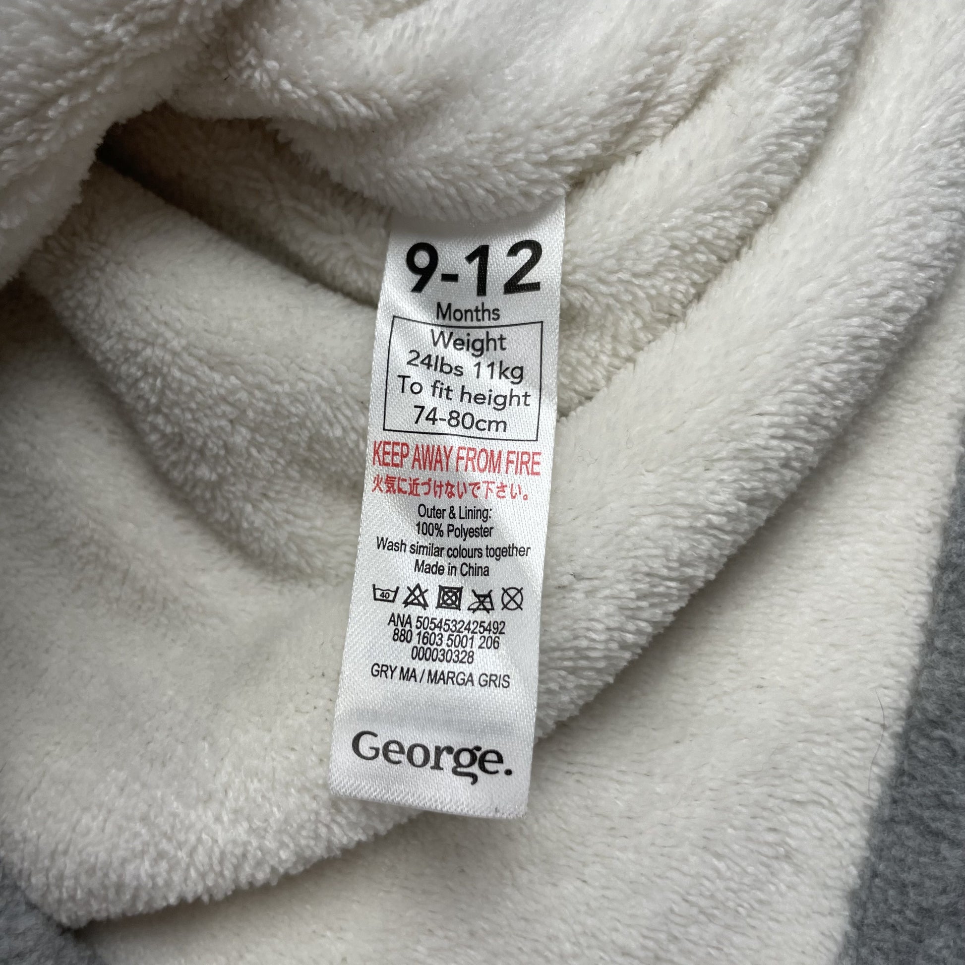 Grauer Baby-Dufflecoat mit Knebelverschlüssen von George, Größe 9-12 Monate – label