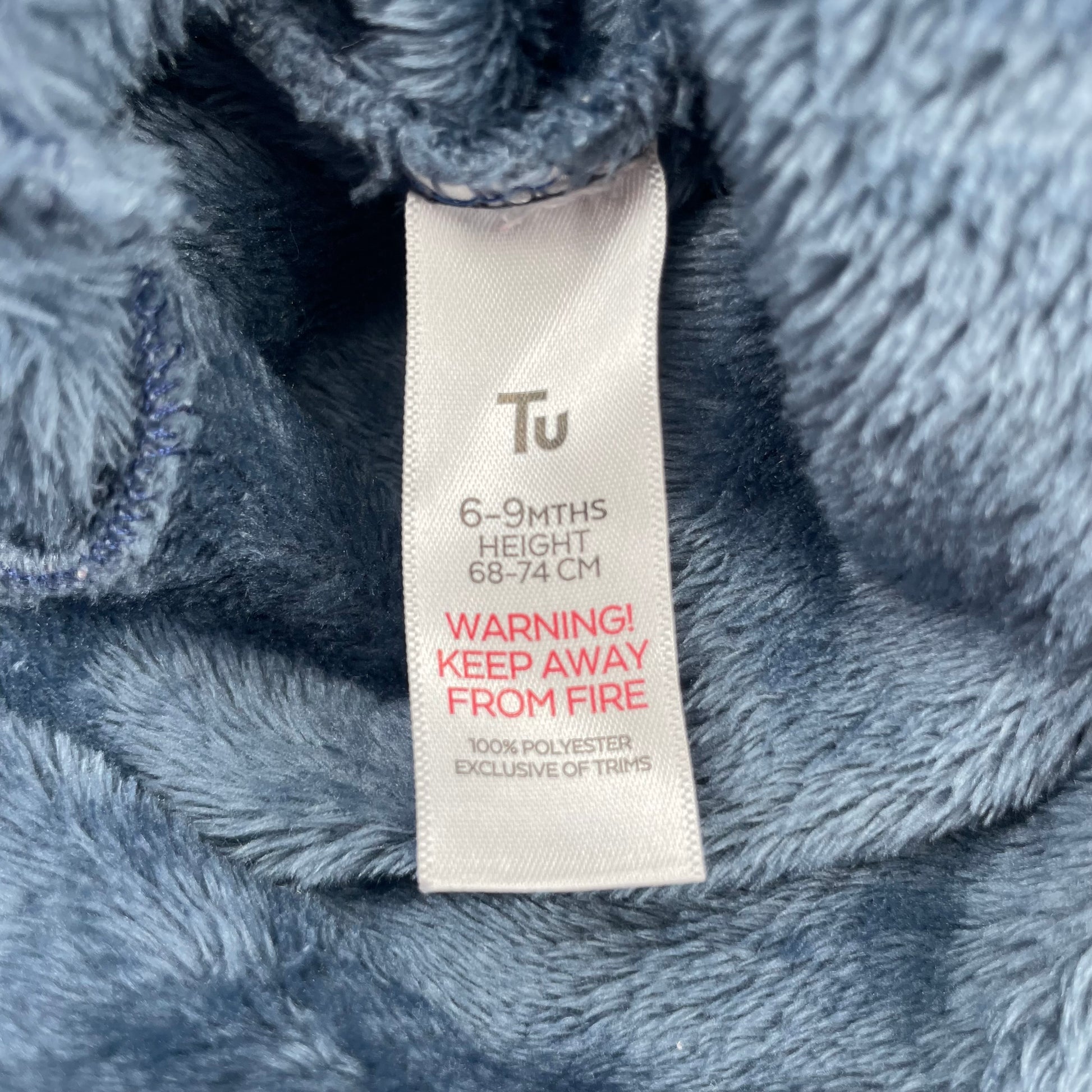 Blauer Fleece-Overall für Babys, 6-9 Monate – label